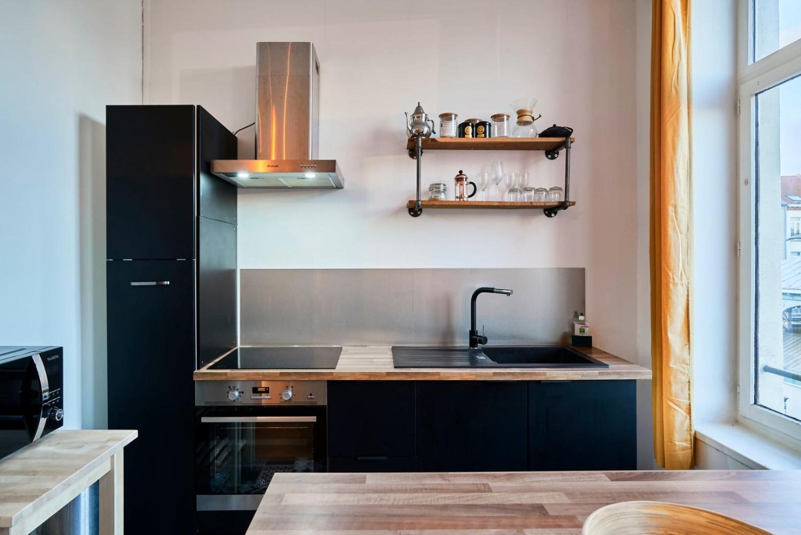 1 Bedroom Apartment Near Metro, Shops & Schools Lille Exteriör bild